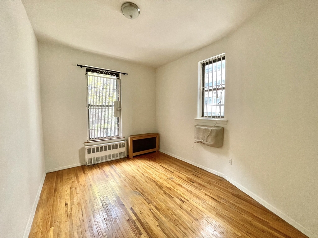 336 East 55th St - Photo 0