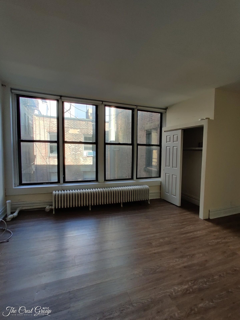 64 West 9th Street - Photo 3