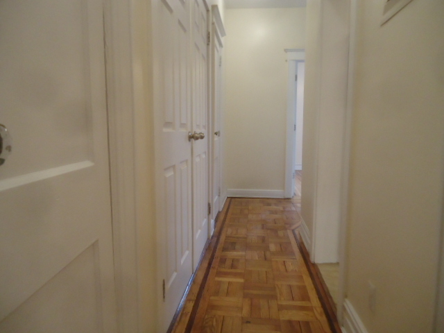 144 Linden Boulevard - Photo 5