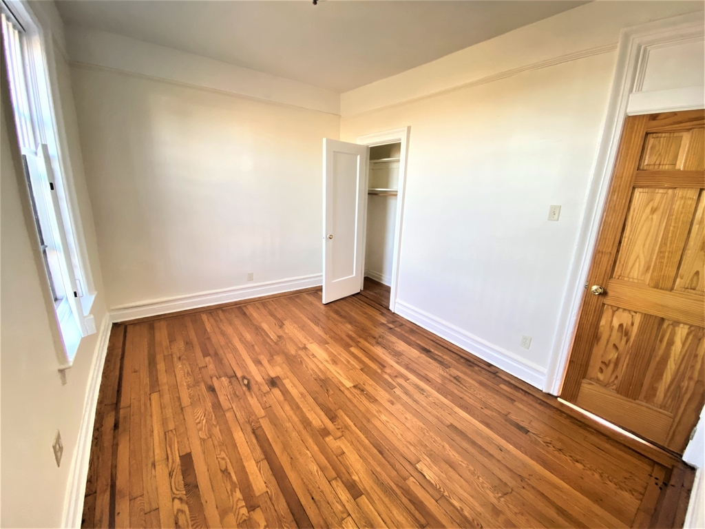 470 Eastern Parkway - Photo 3