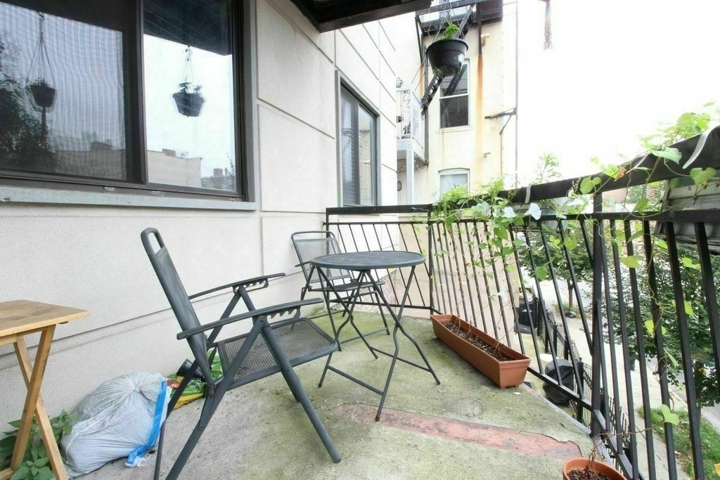 78 Lexington Avenue - Photo 7