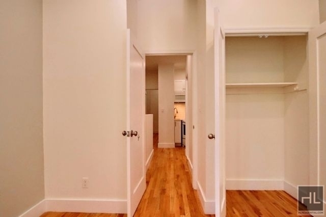 East 5th Street - No Fee - Photo 2