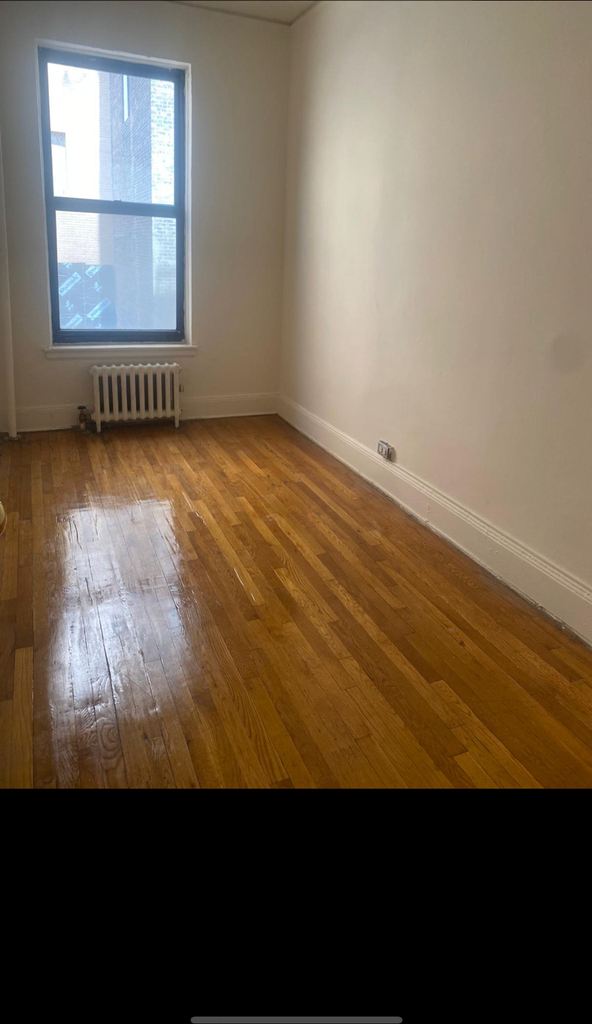 425 West 57th Street - Photo 3