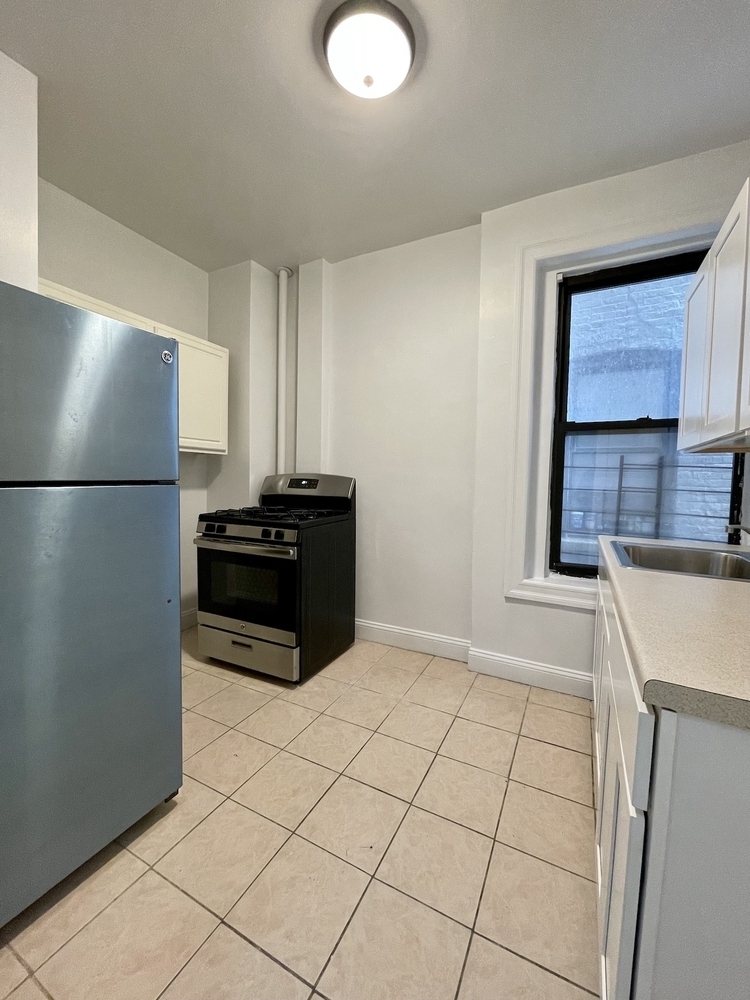 647 West 172nd Street - Photo 3