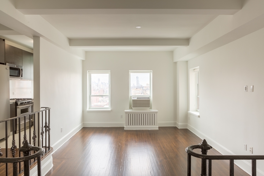 501 West 113th Street - Photo 0