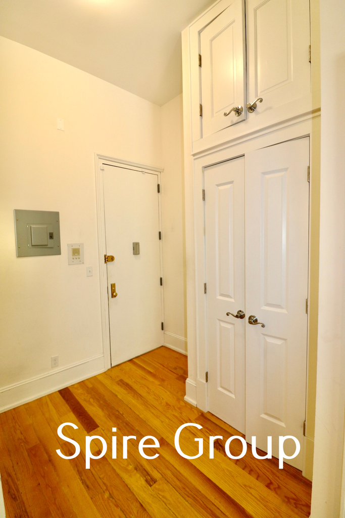 338 West 77th Street - Photo 6