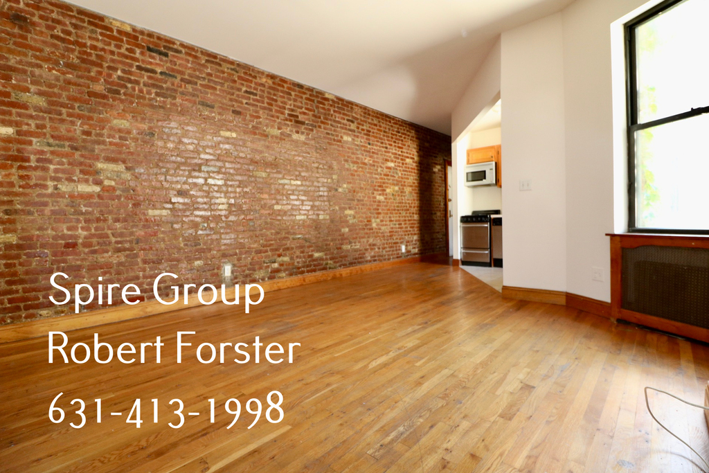 312 West 48th Street - Photo 4