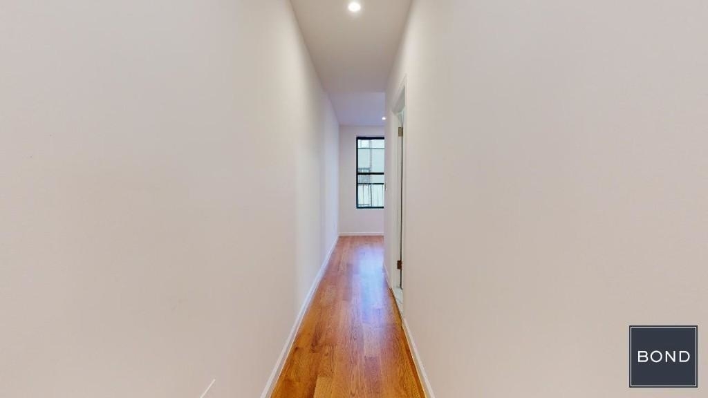 East 91st Street - Photo 5