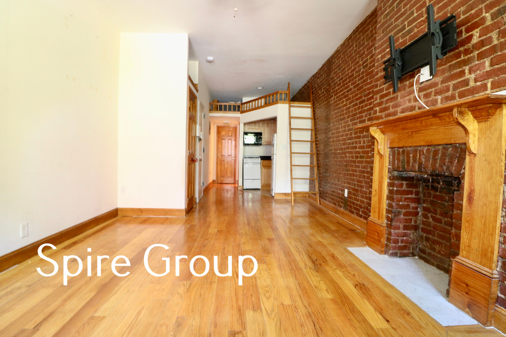 346 West 47th Street - Photo 1