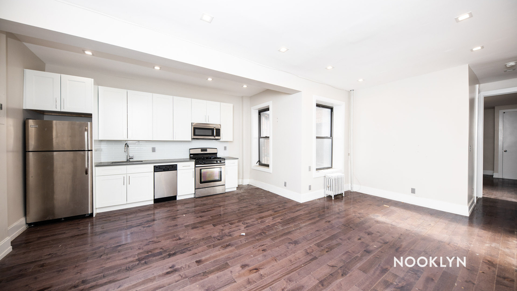 317 Lefferts Ave - Photo 1