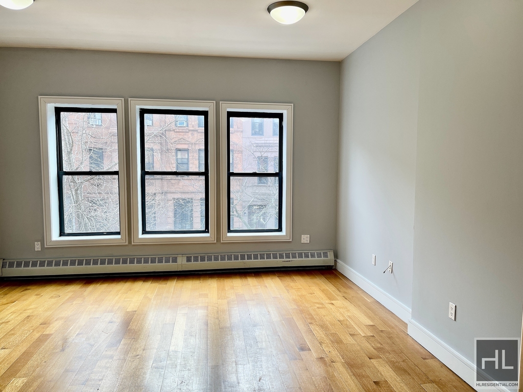 533 West 142 Street - Photo 0