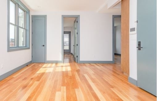 376 Bedford Ave #4 - Photo 4