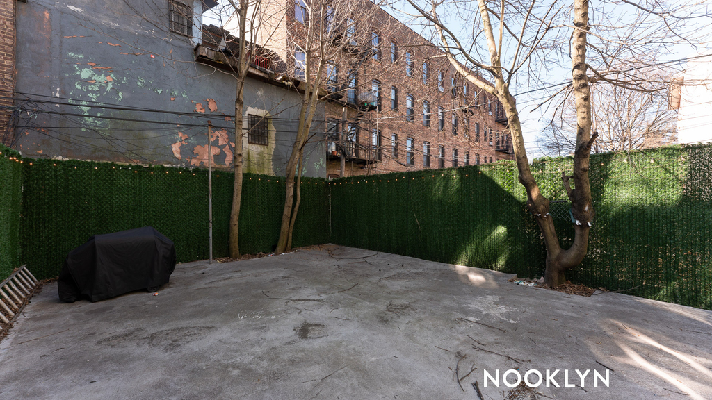 836 Monroe Street - Photo 10