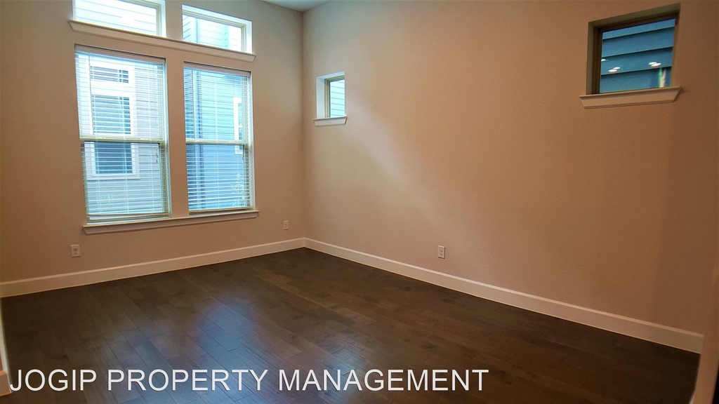 5933 Morning Star Place - Photo 17