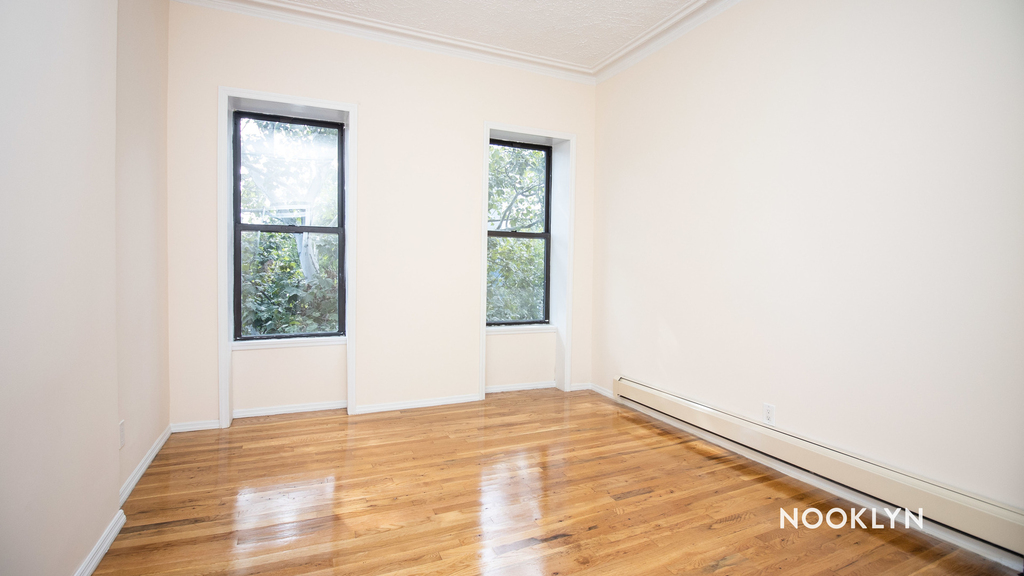 343A Tompkins Avenue - Photo 7