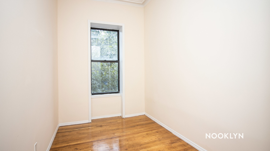 343A Tompkins Avenue - Photo 0