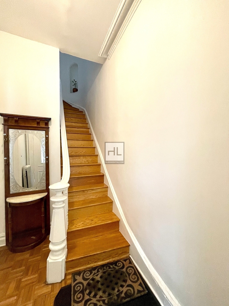 184 Madison Street - Photo 7