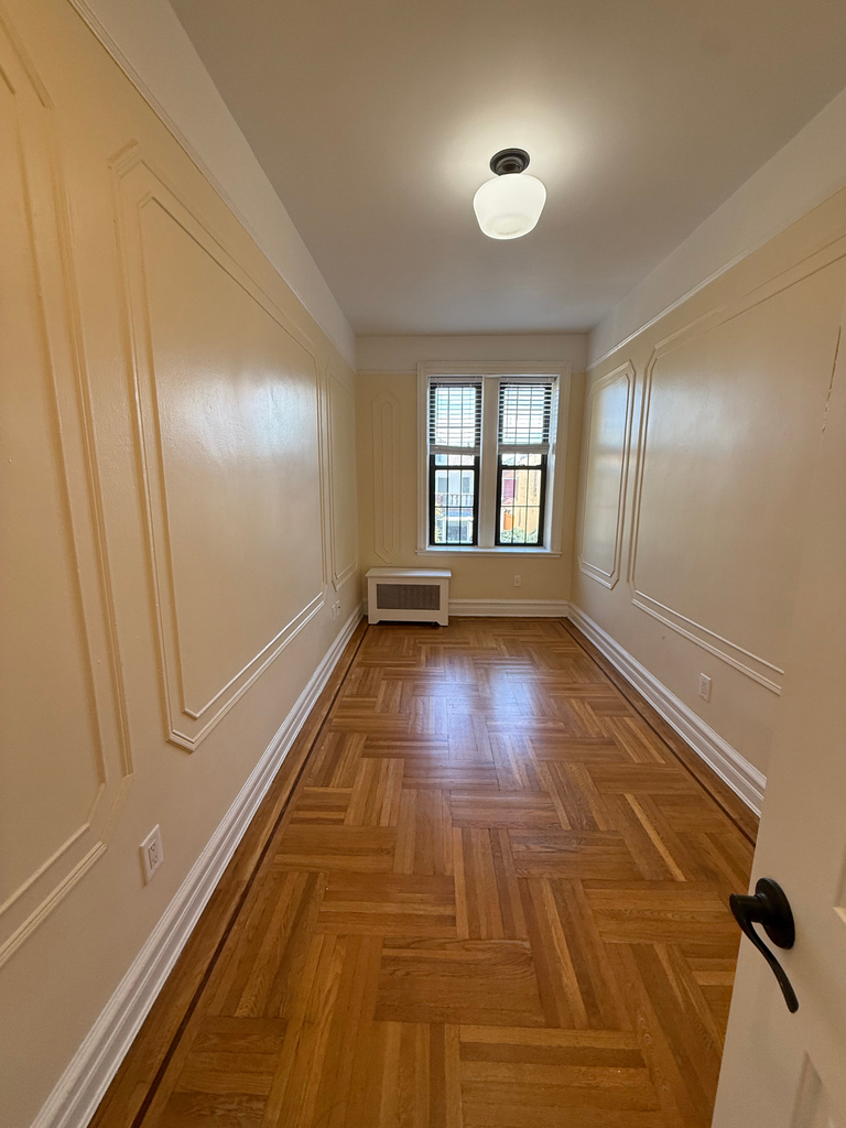 WEST 5TH - Photo 2
