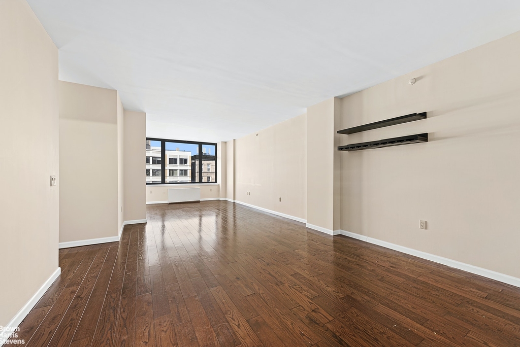 380 Lenox Avenue - Photo 5