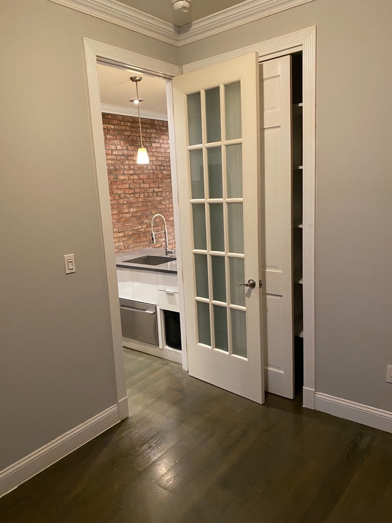 308 East 105th Street - Photo 5