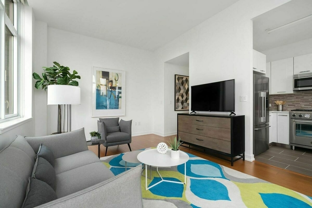 250 West 93rd Street - Photo 2