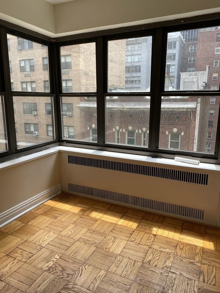 141 East 56th Street - Photo 1