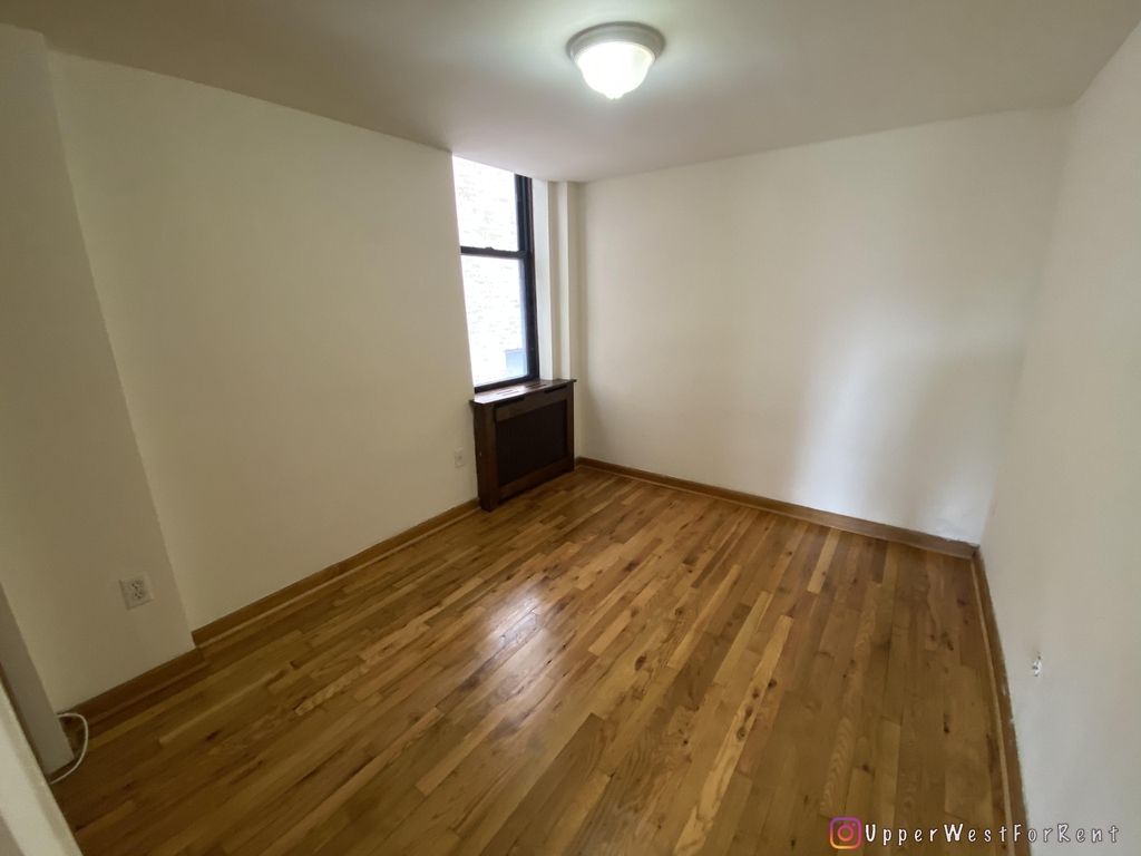 67 West 73rd Street - Photo 2