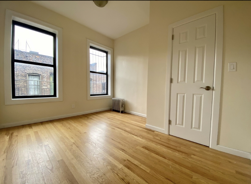 229 East 12th Street - Photo 4