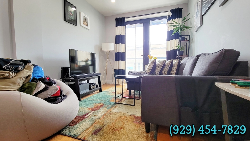 971 Lafayette Avenue - Photo 6