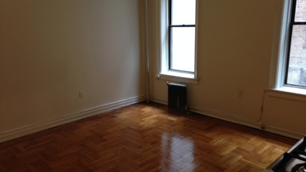 1539 Park Pl - Unit: B1 - Photo 4