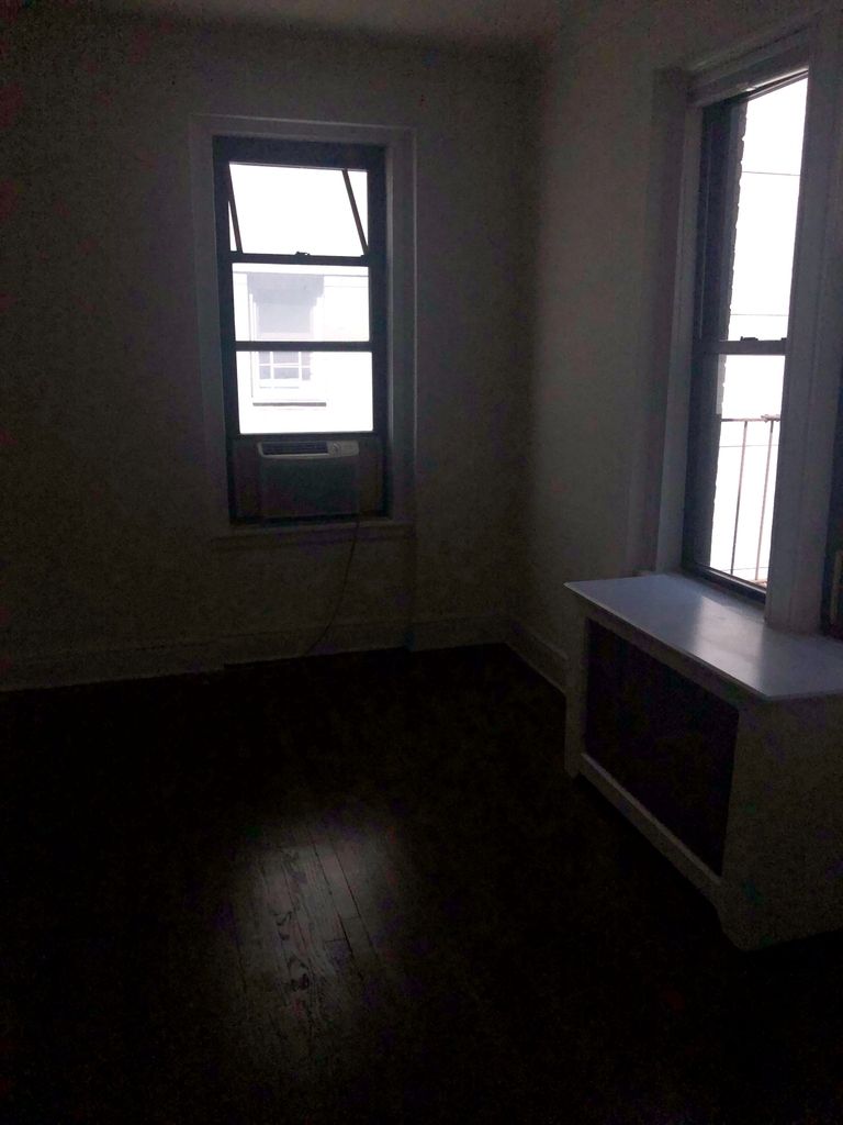 71 West 12th Street - Photo 2