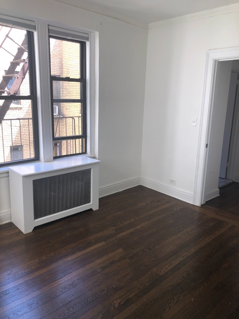 71 West 12th Street - Photo 4