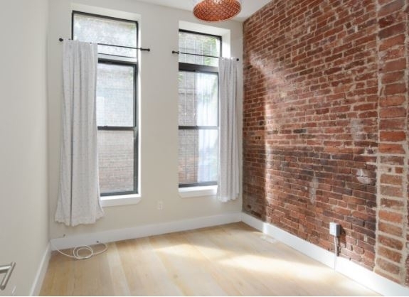 1090 Bedford Ave #2 - Photo 3