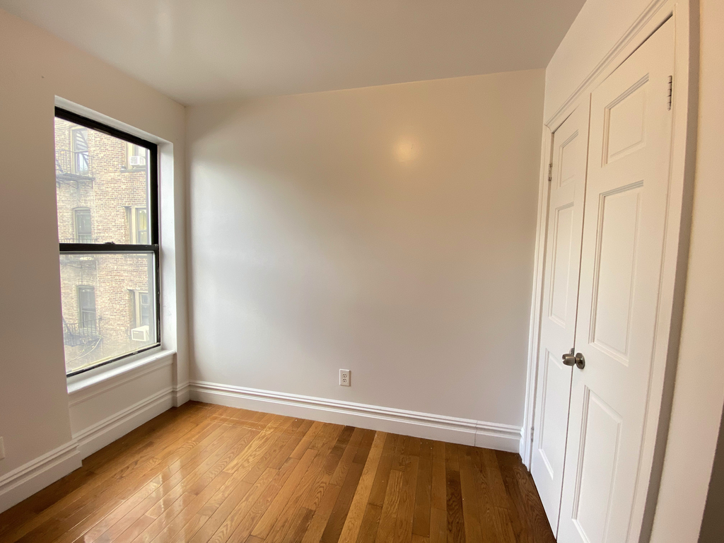 611 West 152nd Street - Photo 6