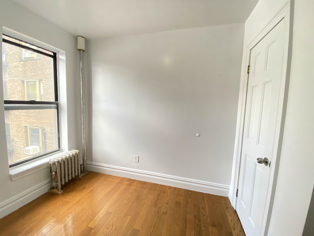 611 West 152nd Street - Photo 8