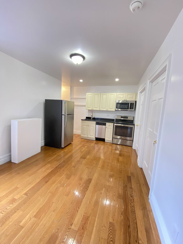 611 West 152nd Street - Photo 3