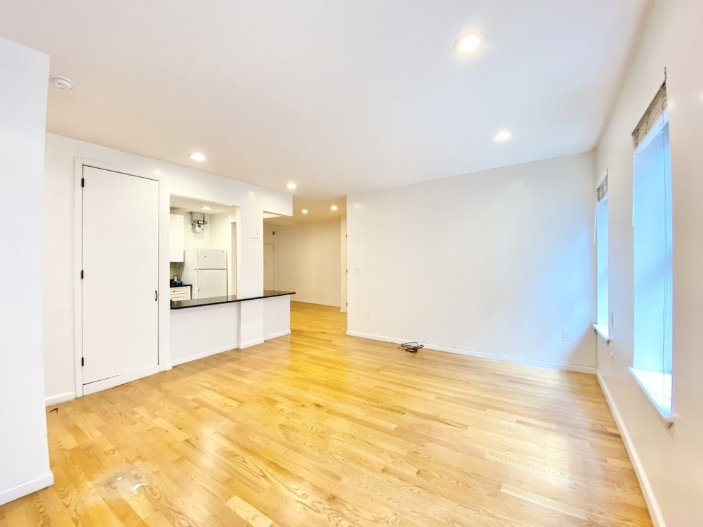 610 West 152nd Street - Photo 3