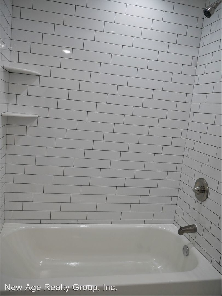 902 S. 51st Street - Photo 16