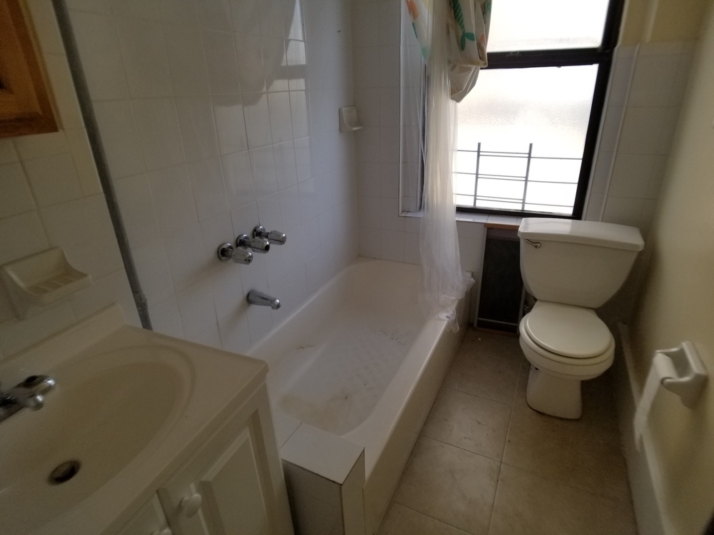 500 West 213th Street - Photo 4