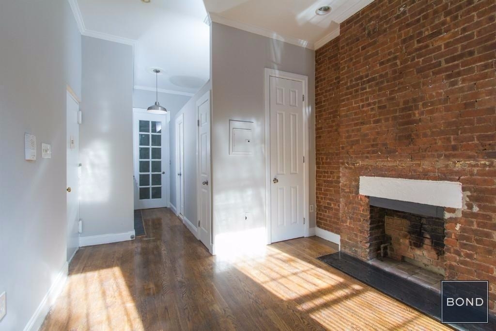 273 West 10th Street - Photo 1