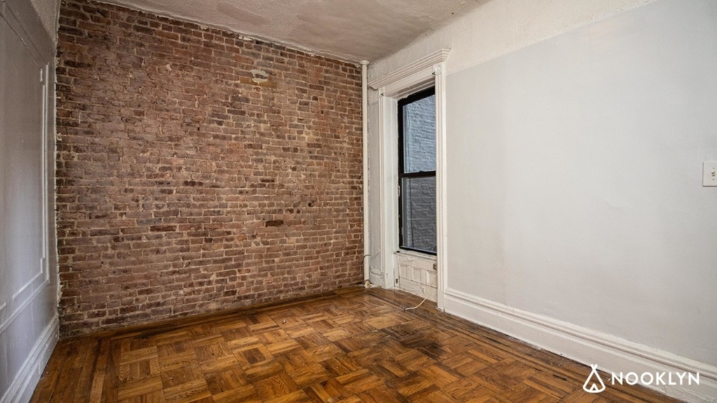 1054 Bergen Street - Photo 7