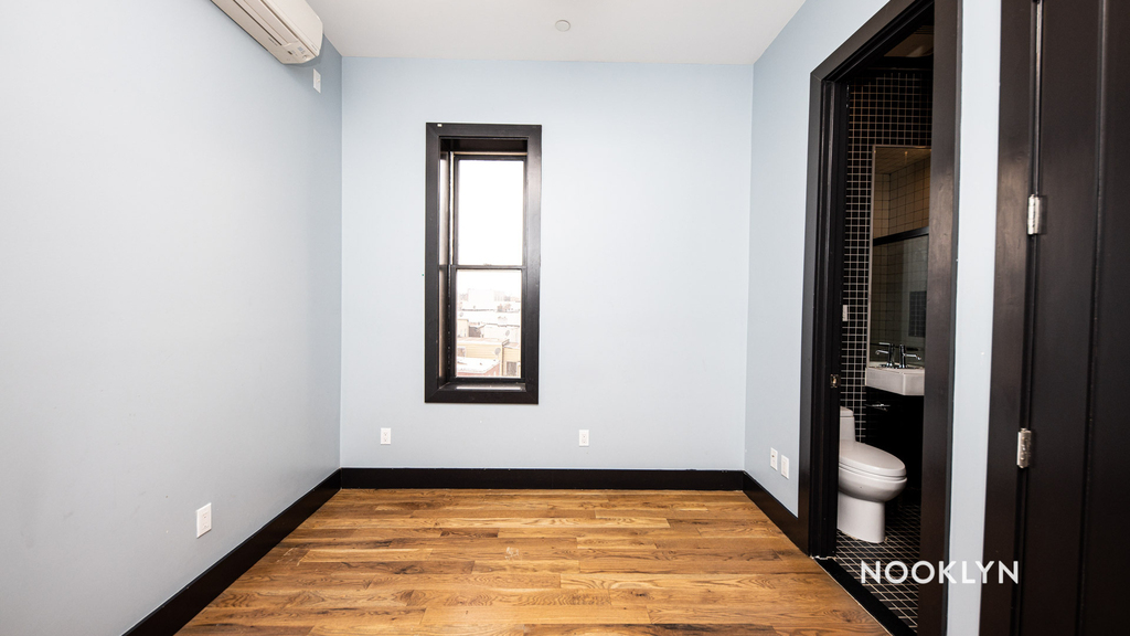 1815 Eastern Pkwy - Photo 10