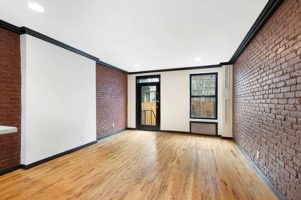 410 West 22nd Street - Photo 1