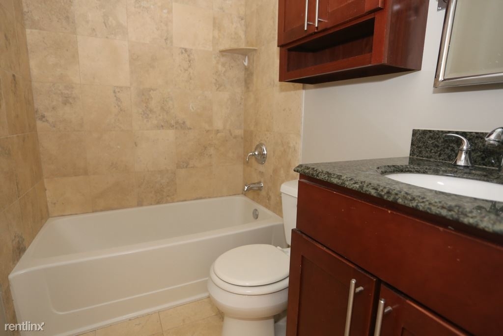 625 W. Wrightwood, Unit 303 - Photo 15