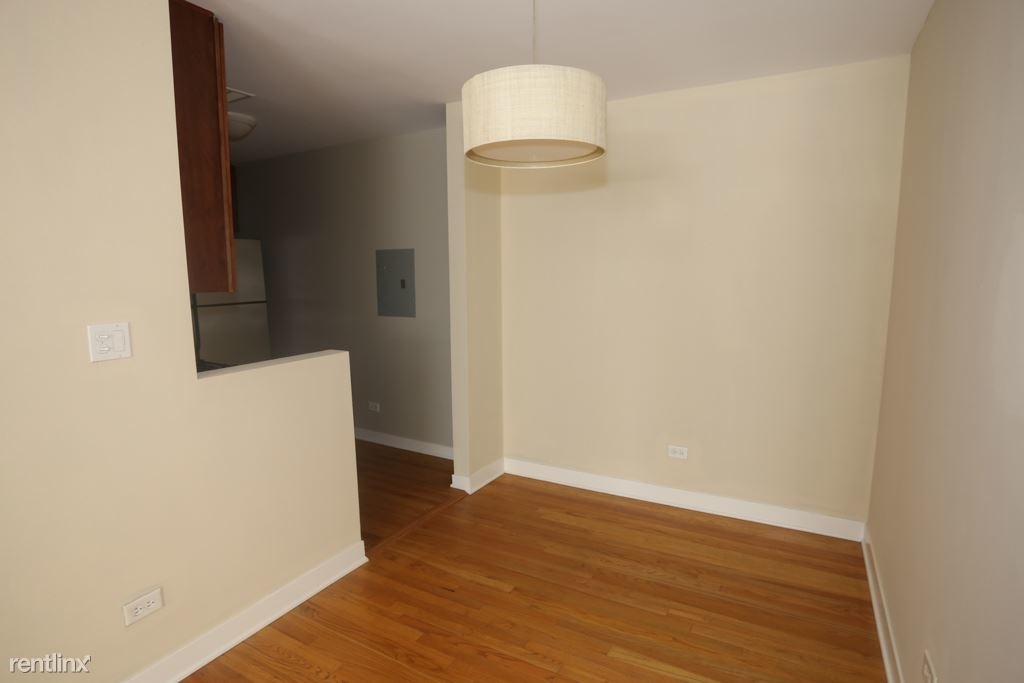 625 W. Wrightwood, Unit 303 - Photo 4