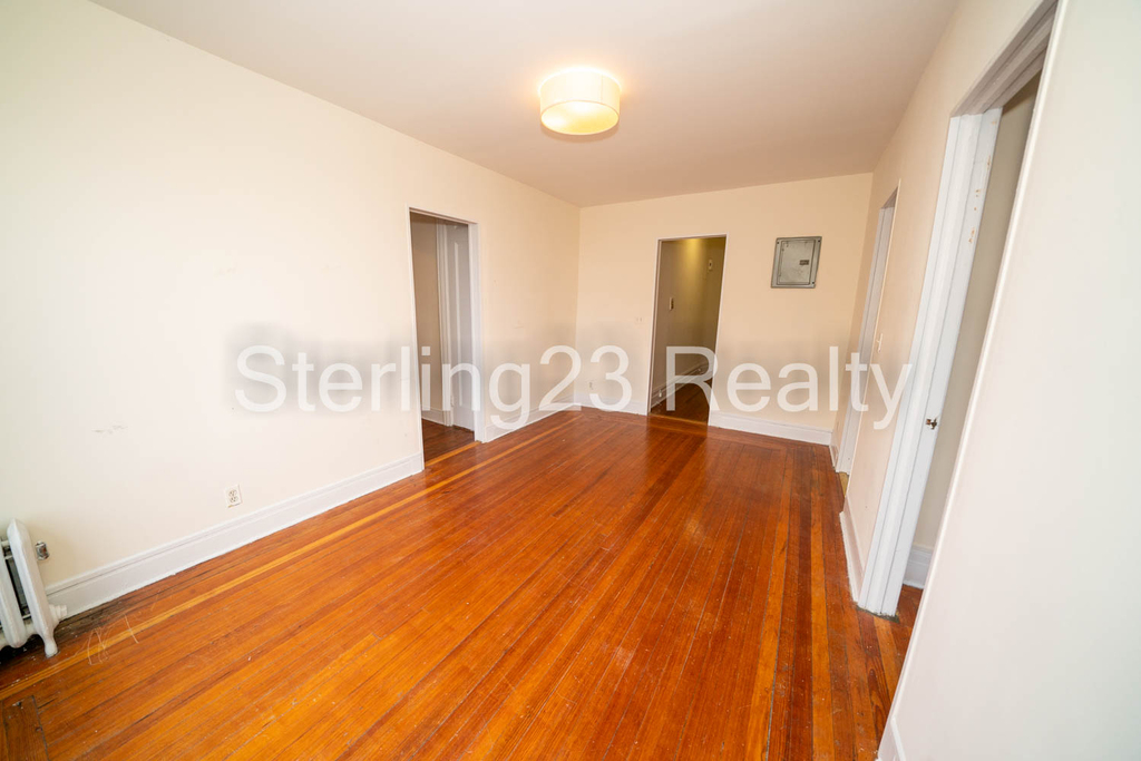 31-6 38th Street - Photo 6