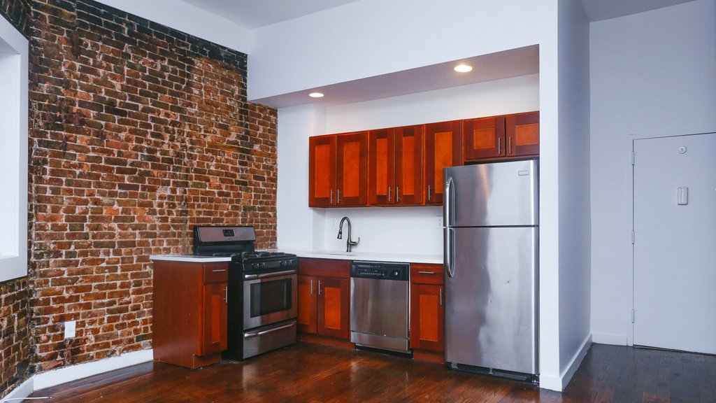 609 Nostrand Avenue - Photo 4