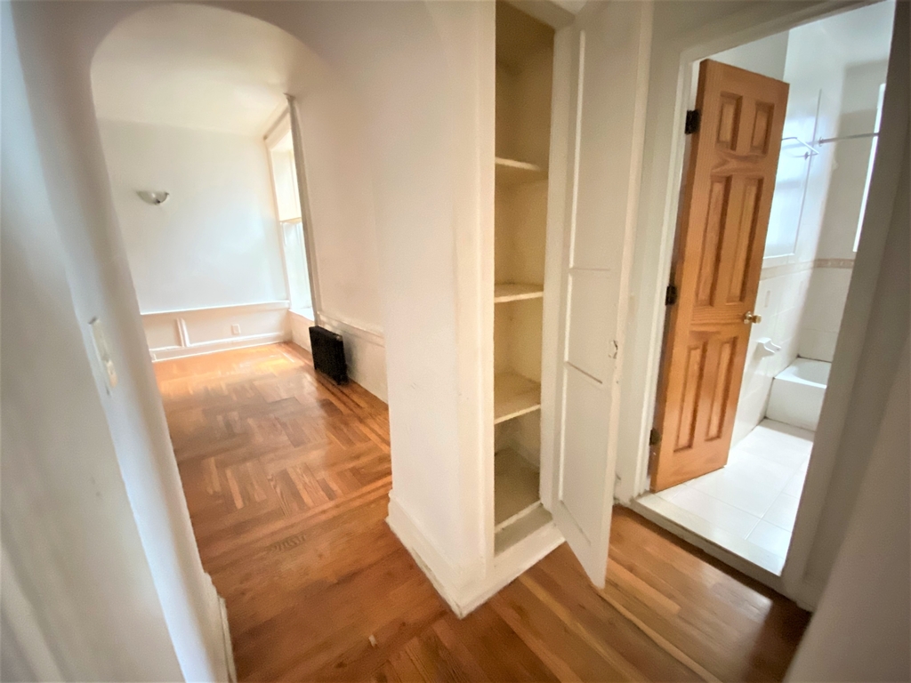 470 Eastern Parkway - Photo 11