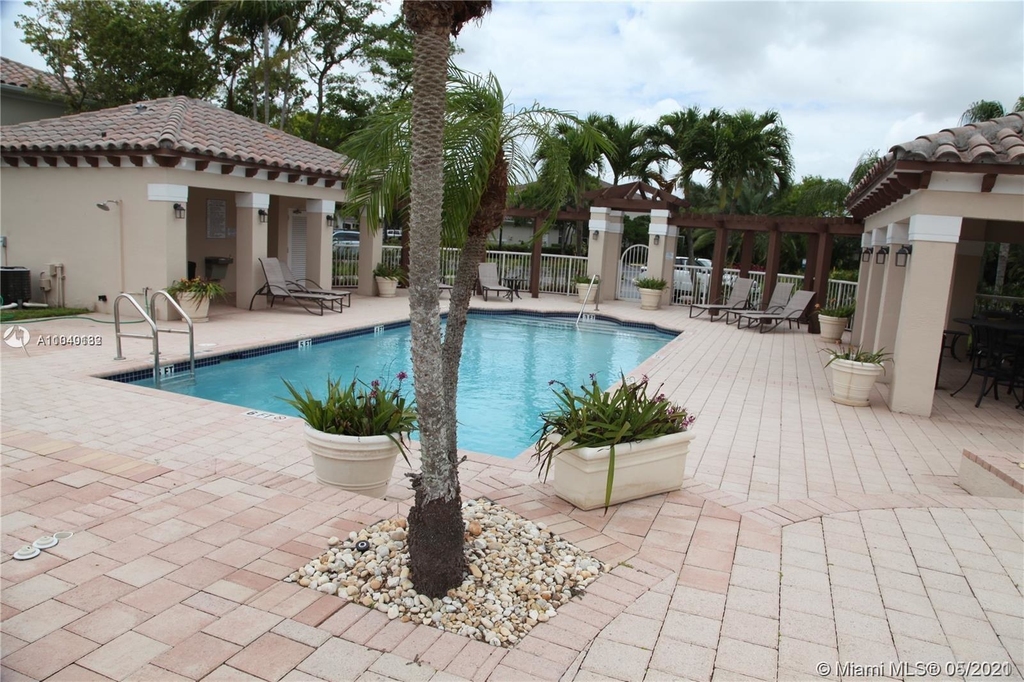 4495 Nw 93rd Doral Ct - Photo 44