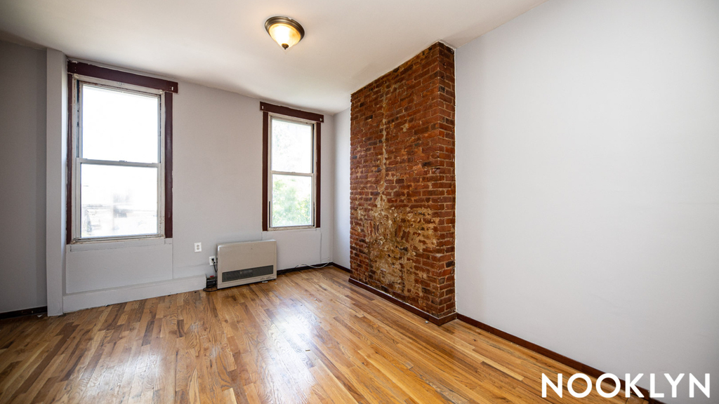 144 Suydam Street - Photo 9